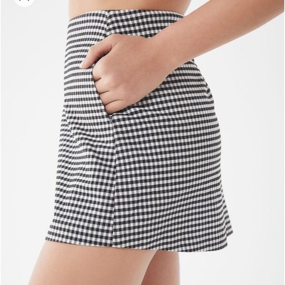 Urban Outfitters Gingham Checkered Skirt - Picture 4 of 12